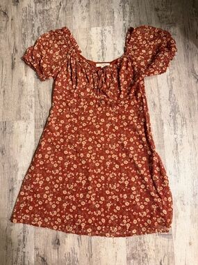 Women’s Floral Short Sleeve Dress Size Large